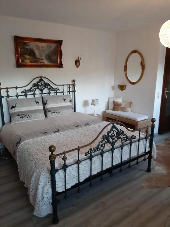 Bed & Breakfast B&B Neuses Am Brand Sonnefeld